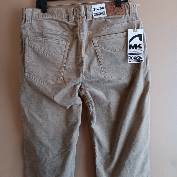 Mountain Khakis Straight leg Corduroy Pants NWT, Size 36×36 - Picture 3 of 7